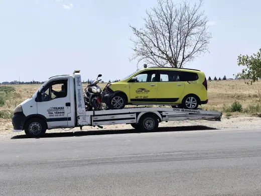 Yılmaz Yol Yardım çekici ve oto kurtarma çalışması 15