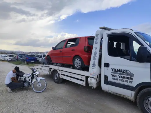 Yılmaz Yol Yardım çekici ve oto kurtarma çalışması 22