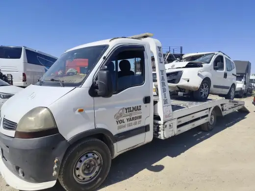 Yılmaz Yol Yardım çekici ve oto kurtarma çalışması 4