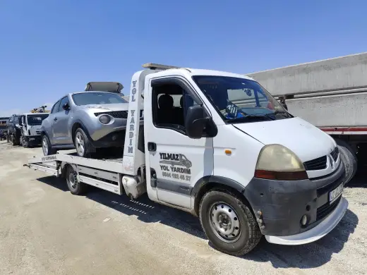 Yılmaz Yol Yardım çekici ve oto kurtarma çalışması 6